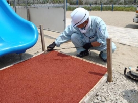 緩衝材(ゴムマット)